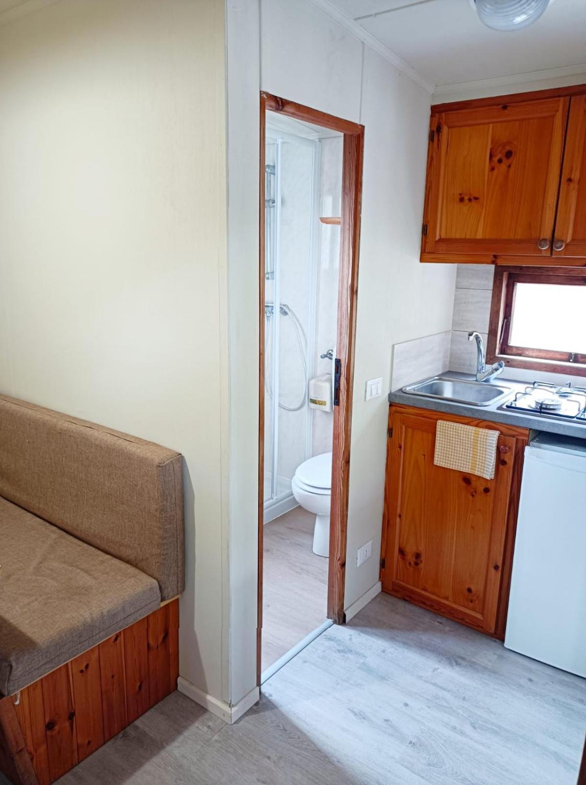 Il Frantoio Camping San Bartolomeo Al Mare Eksteriør billede